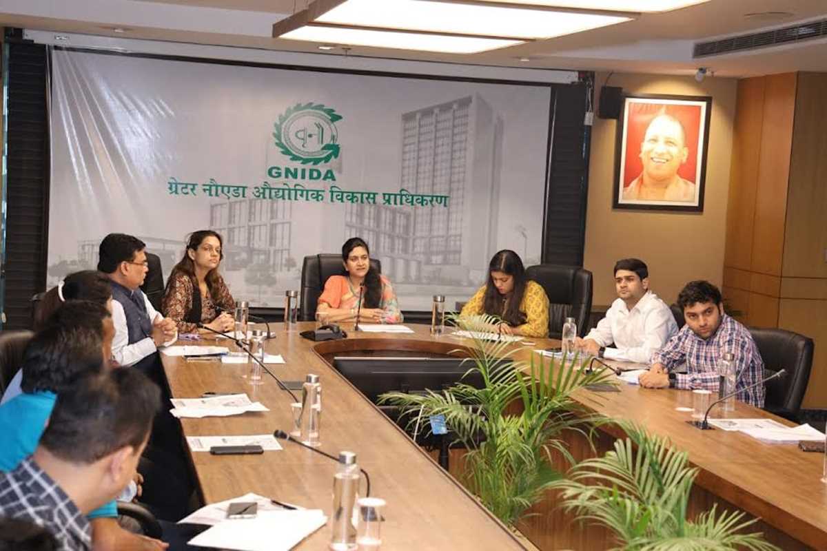 निवेश को मूर्त रूप देने के लिए सीईओ ने निवेशकों संग की बैठक